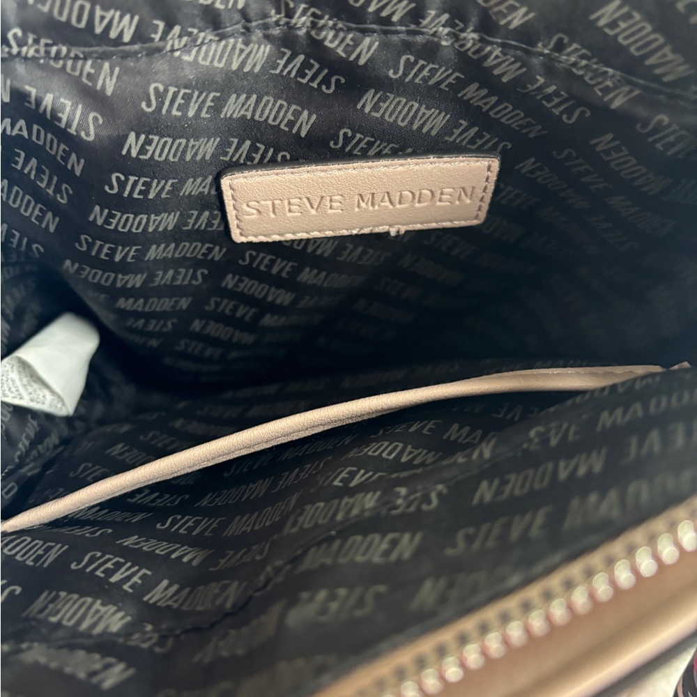 Steve Madden Convertible Crossbody with Scarf 🧣 color Light Pink - Picture 11 of 11